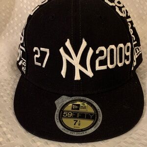 New Era Spike Lee Black and White NY 27/2009 Cap, size 7 and 1/8.